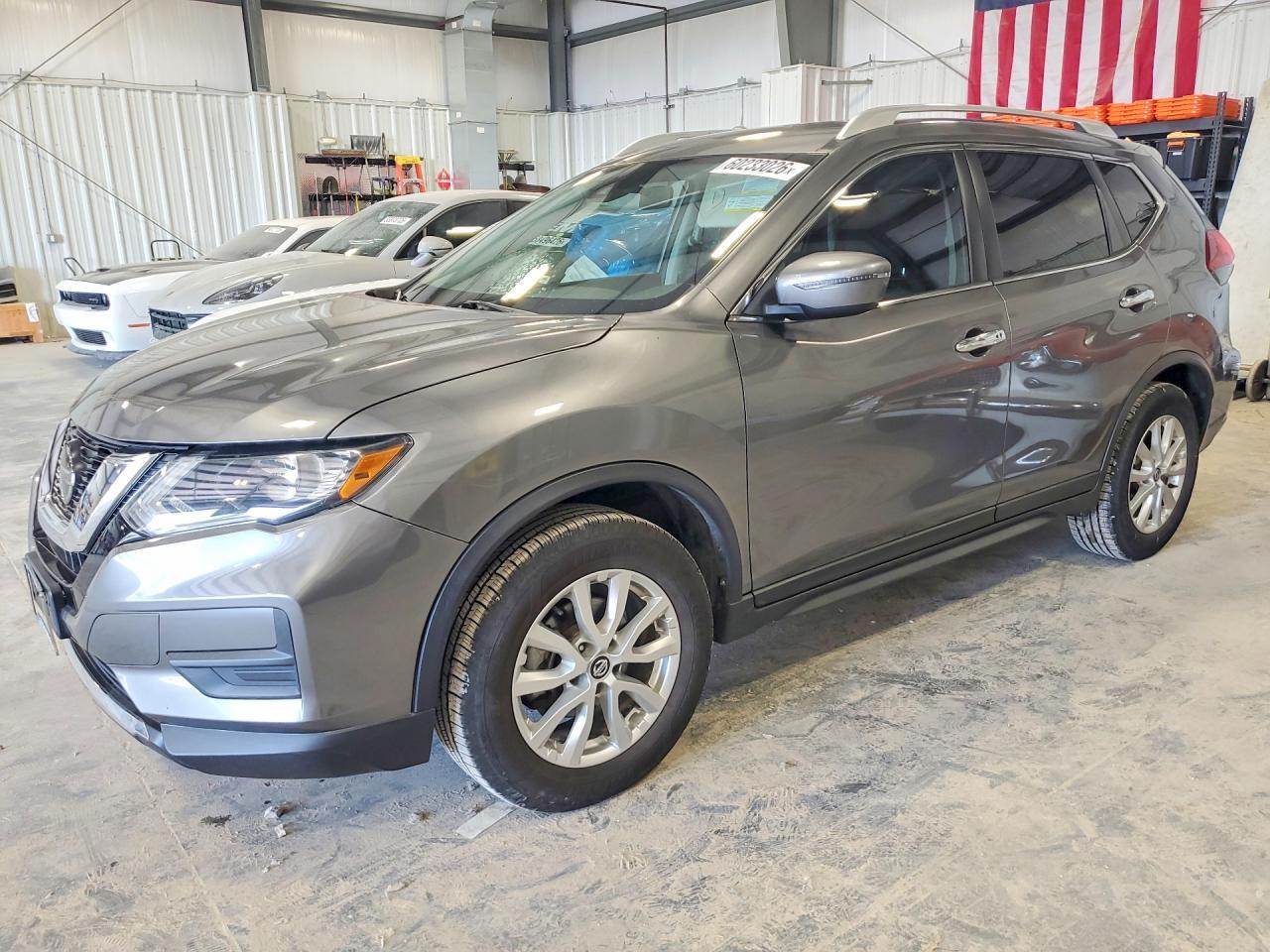 2020 Nissan Rogue Sv