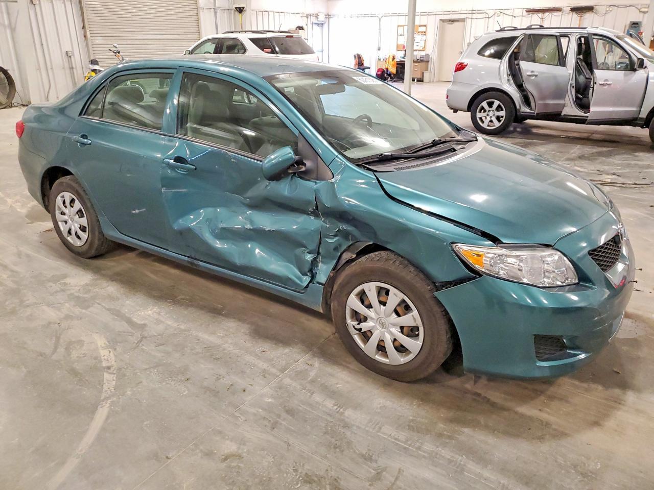 2009 Toyota Corolla Le - Image 4
