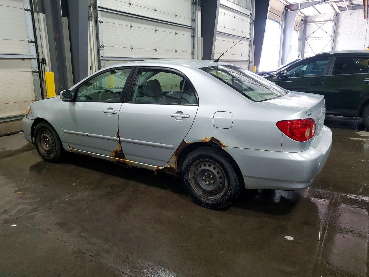 2006 Toyota Corolla Le - Image 2