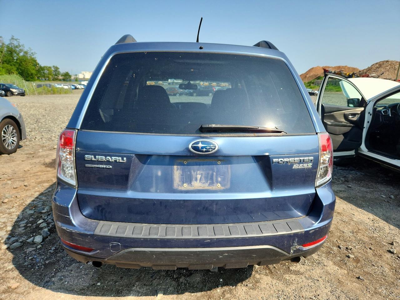2012 Subaru Forester 2.5X Premium - Image 6