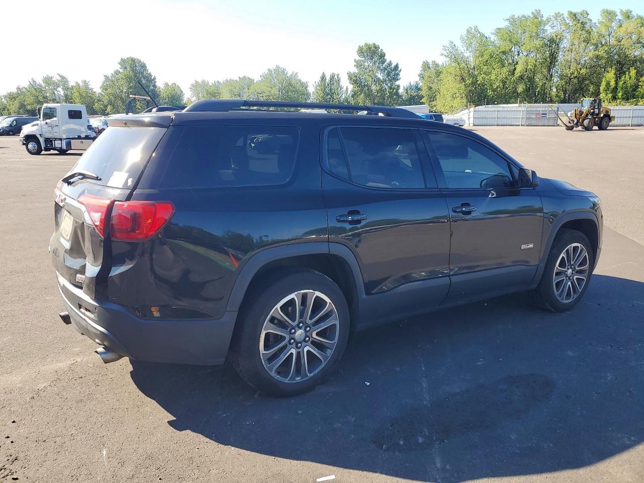 2017 GMC Acadia All Terrain - Image 3