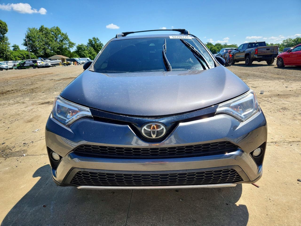 2017 Toyota Rav4 Se - Image 5