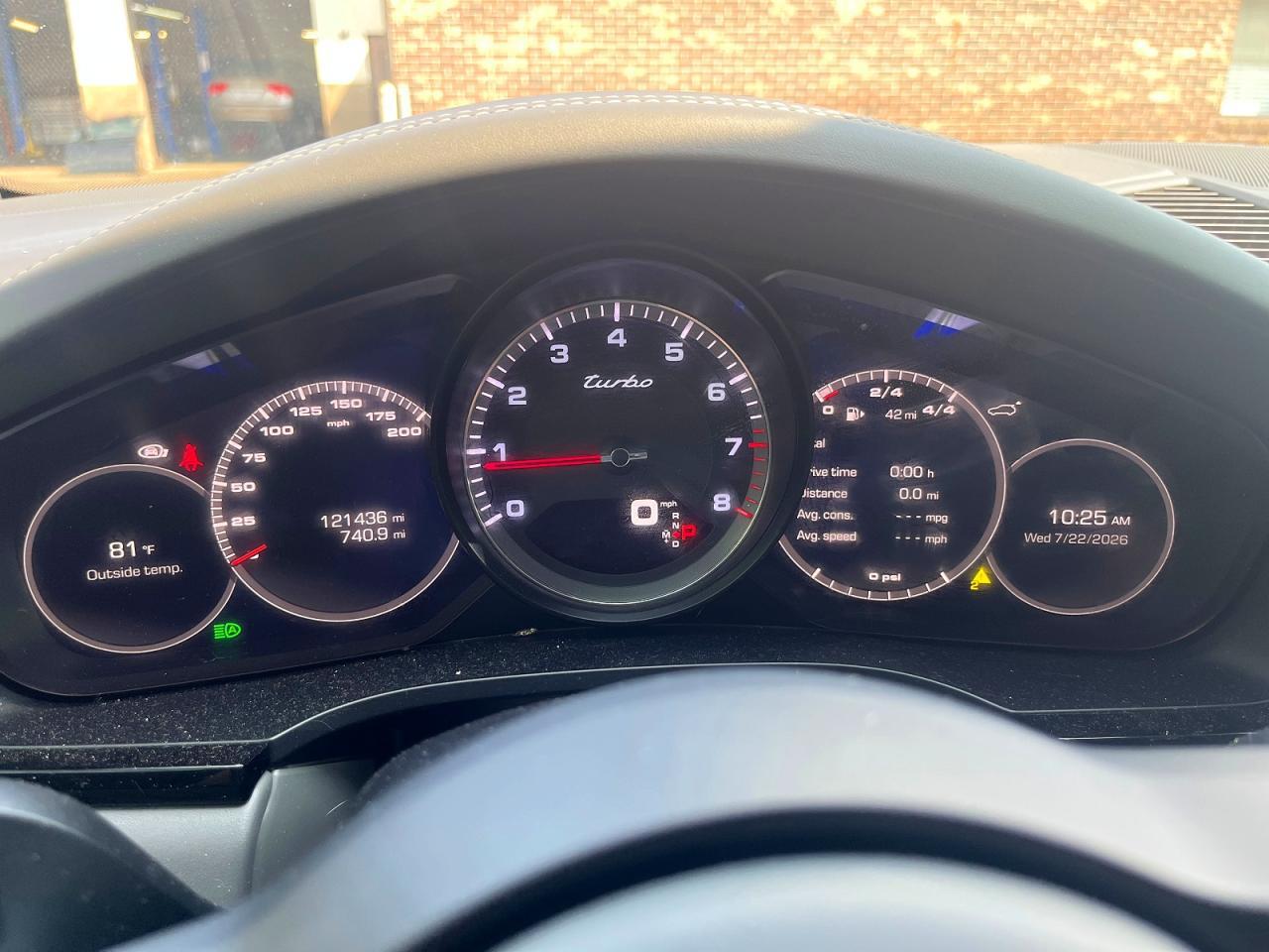 2020 Porsche Cayenne Turbo - Image 6