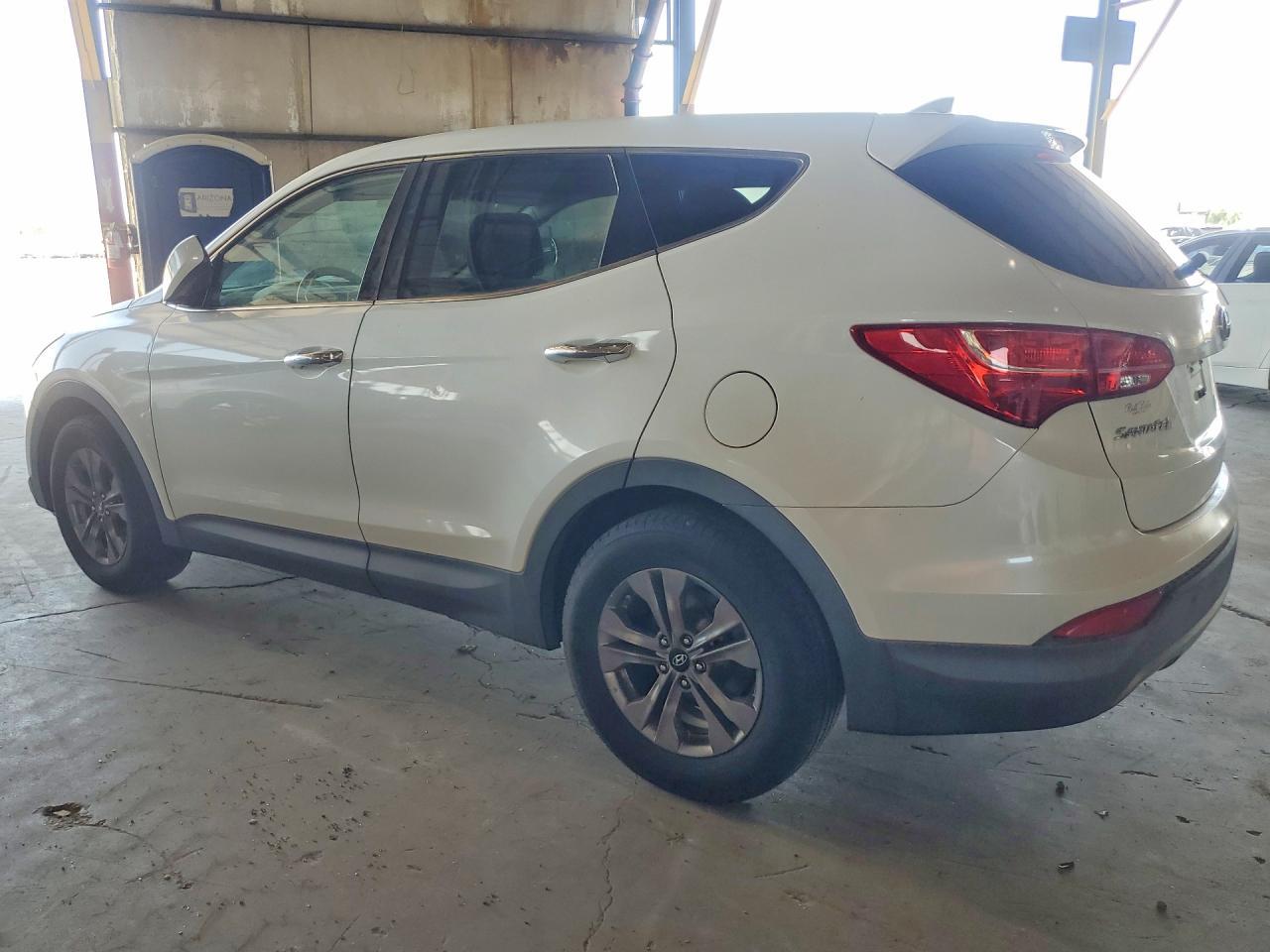 2015 Hyundai Santa Fe Sport 2.4L - Фото 2