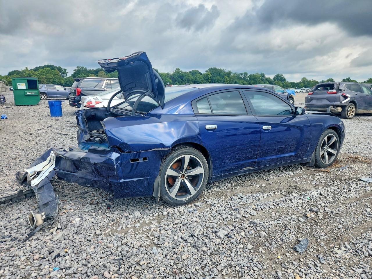 2014 Dodge Charger Sxt - Image 3