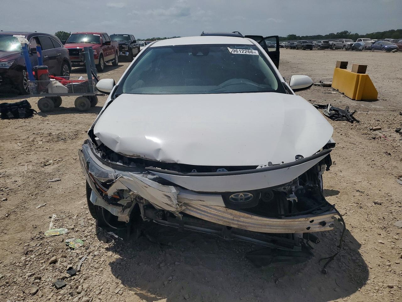 2021 Toyota Corolla Le - Image 5