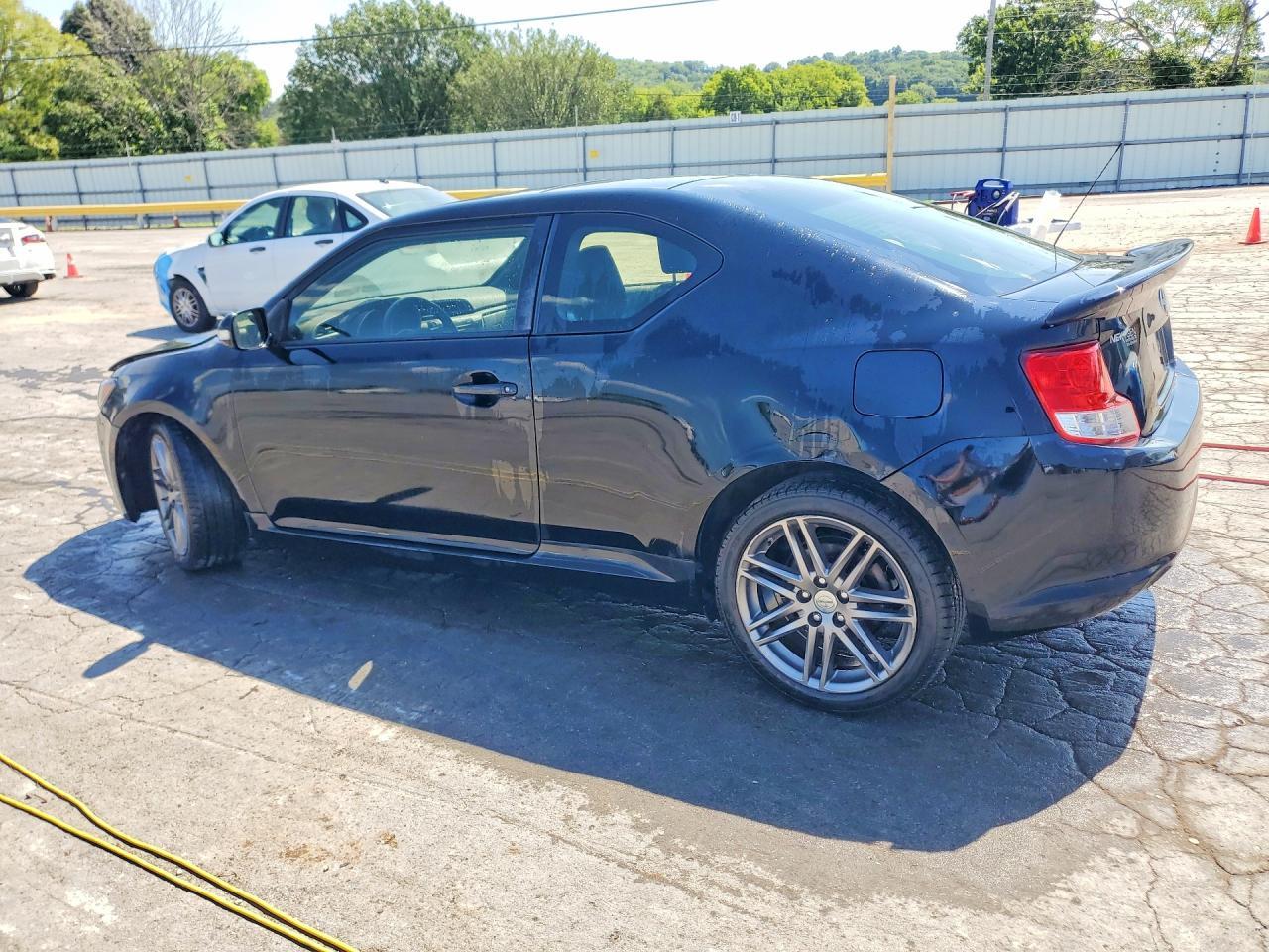 2013 Scion Tc Base - Фото 2