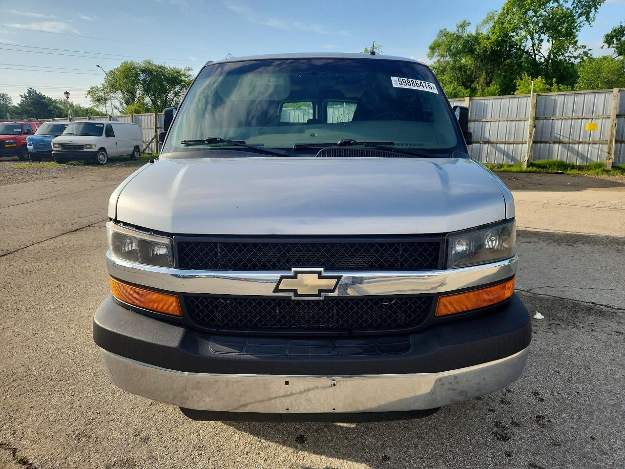2015 Chevrolet Express G3500 Lt - Фото 5