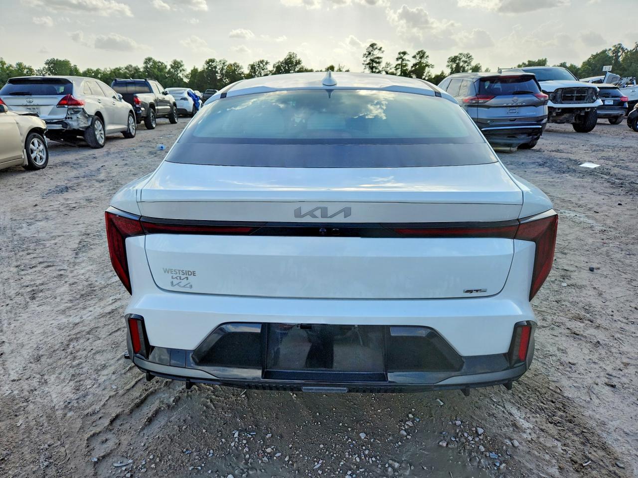 2026 Kia K4 Gt Line - Фото 6