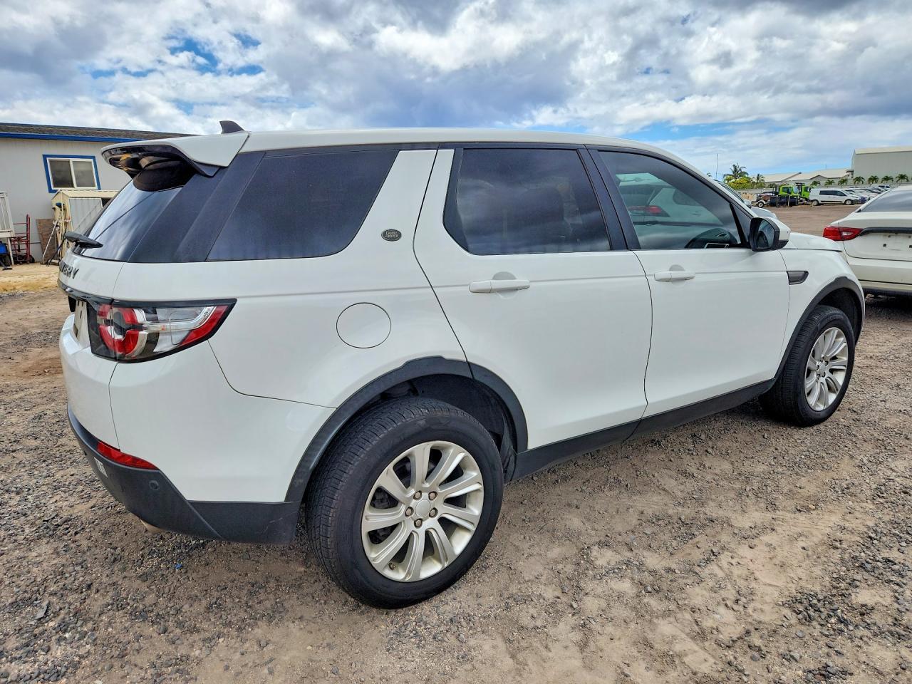 2016 Land Rover Discovery Sport Se - Image 3