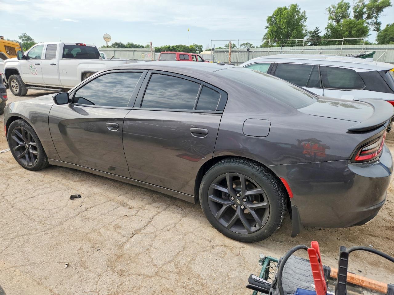 2020 Dodge Charger Sxt - Фото 2