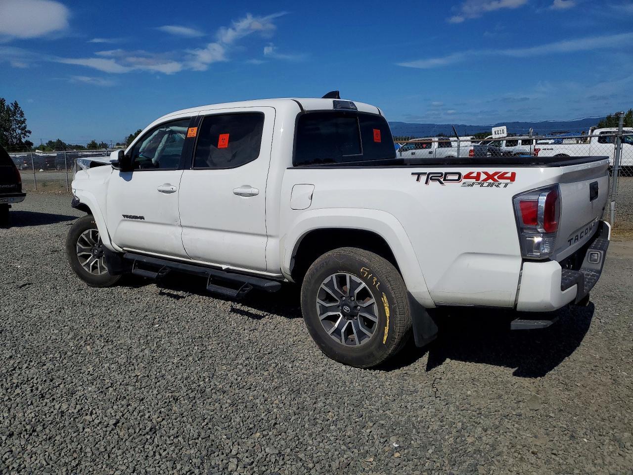 2023 Toyota Tacoma Trd Sport - Image 2