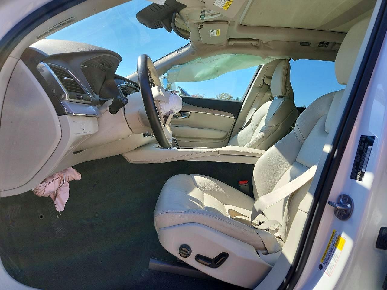 2024 Volvo Xc90 Core - Image 7