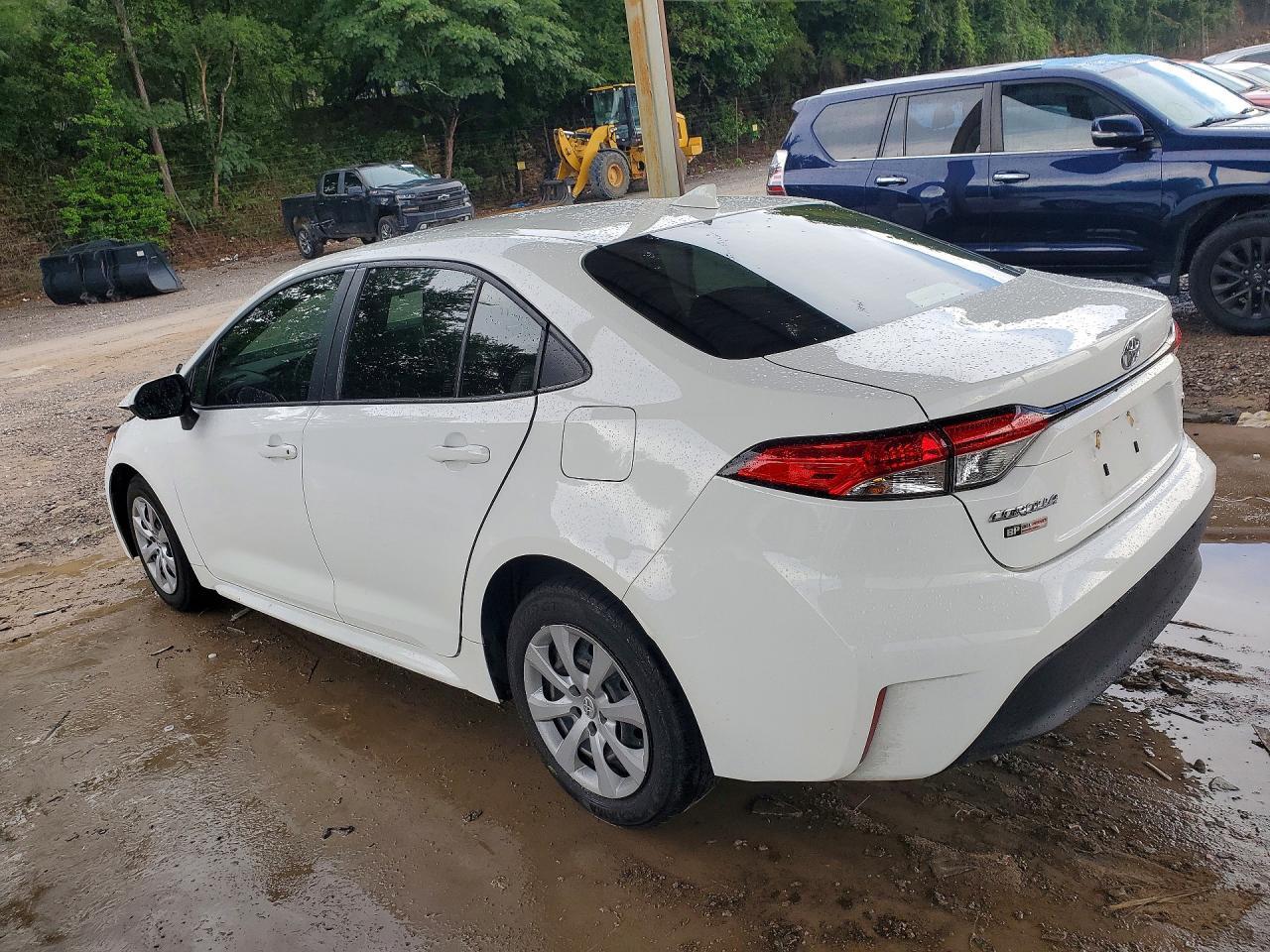 2023 Toyota Corolla Le - Фото 2