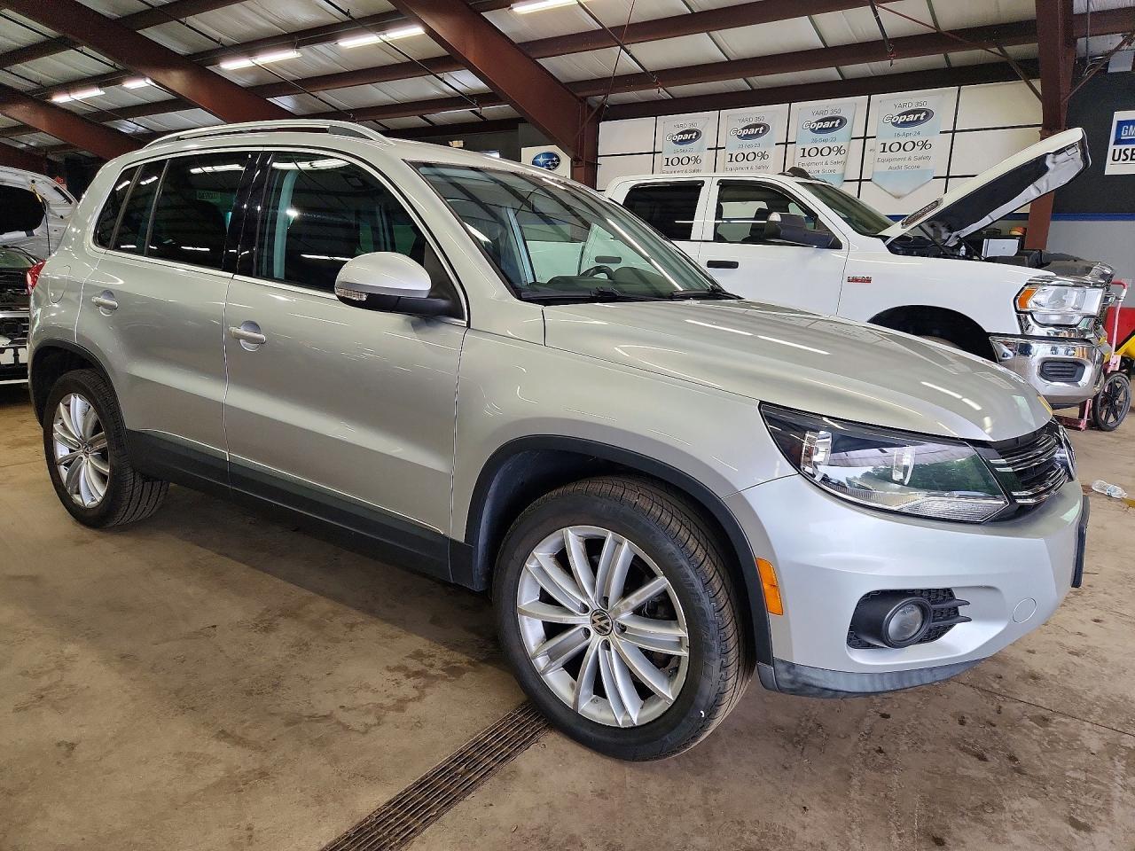 2012 Volkswagen Tiguan S - Image 4