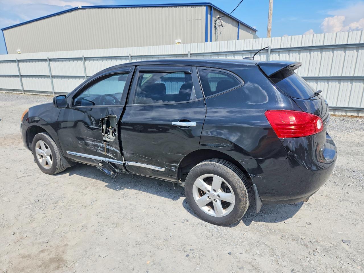 2013 Nissan Rogue S - Фото 2