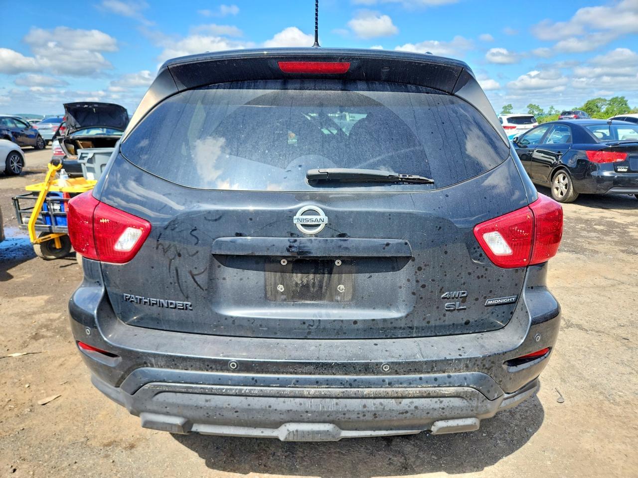 2018 Nissan Pathfinder Sl - Image 6