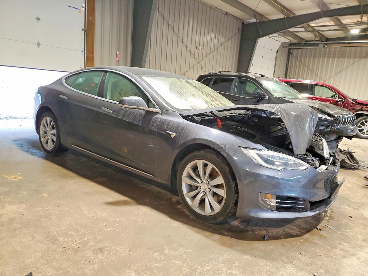 2017 Tesla Model S - Image 4