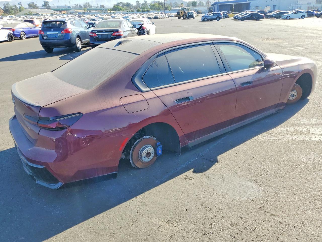 2023 BMW I7 xDrive60 - Image 3