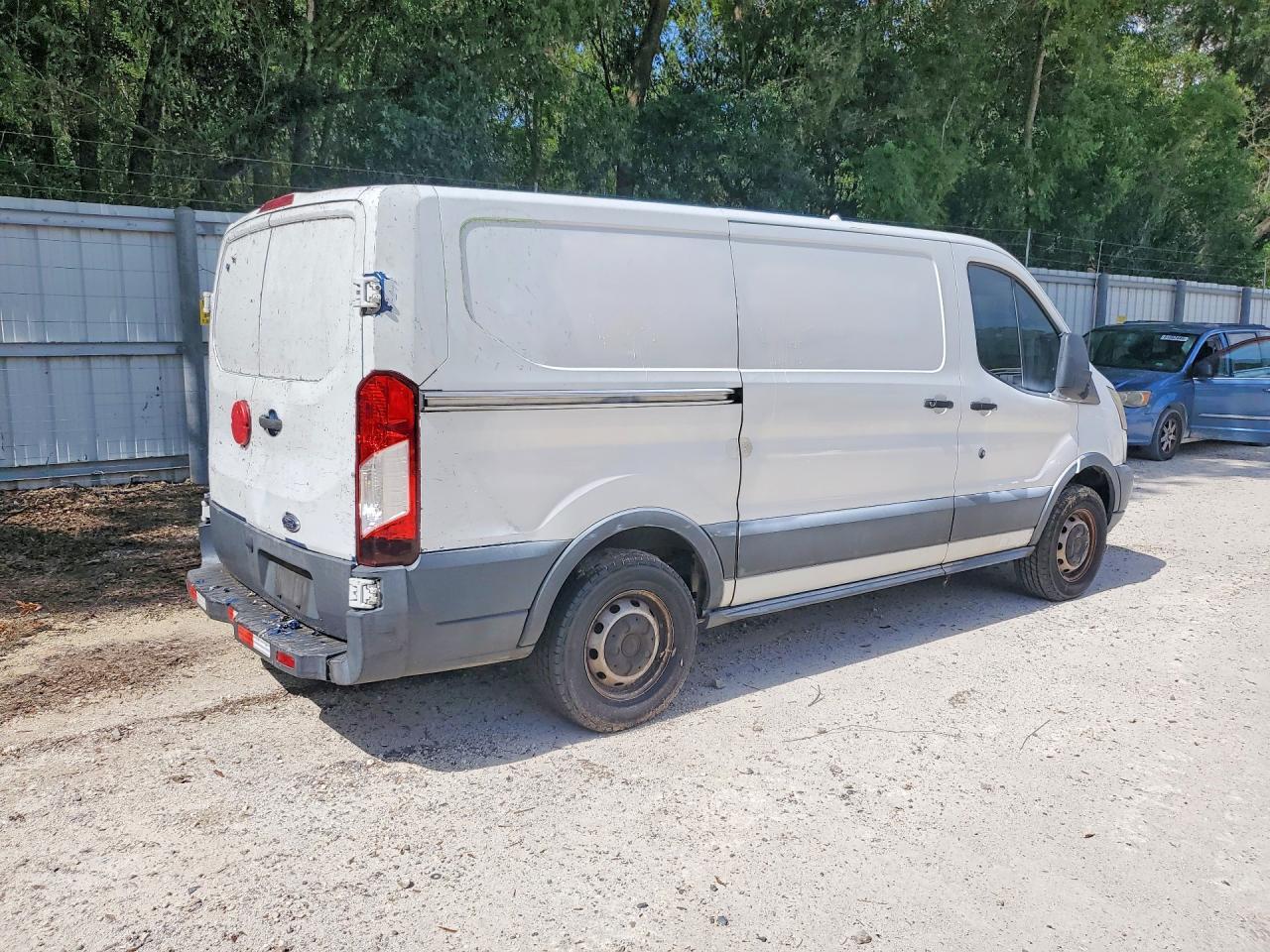 2016 Ford Transit T-150 Cargo - Image 3