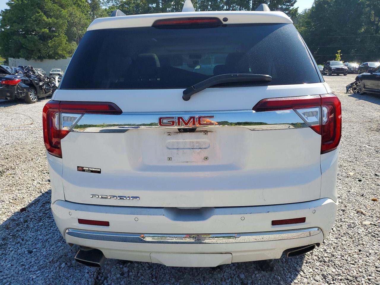 2020 GMC Acadia Denali - Фото 6