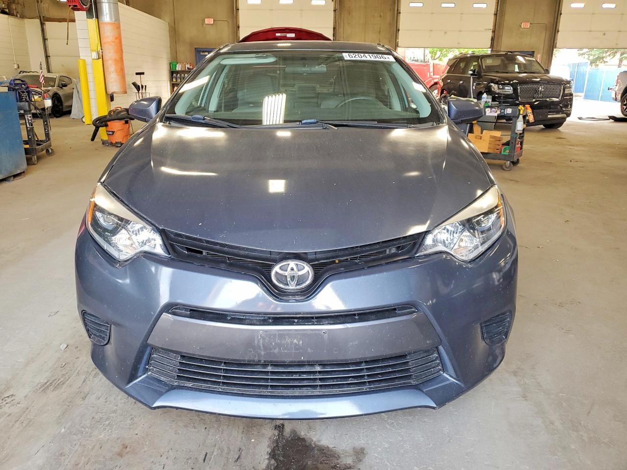 2015 Toyota Corolla Le - Image 5