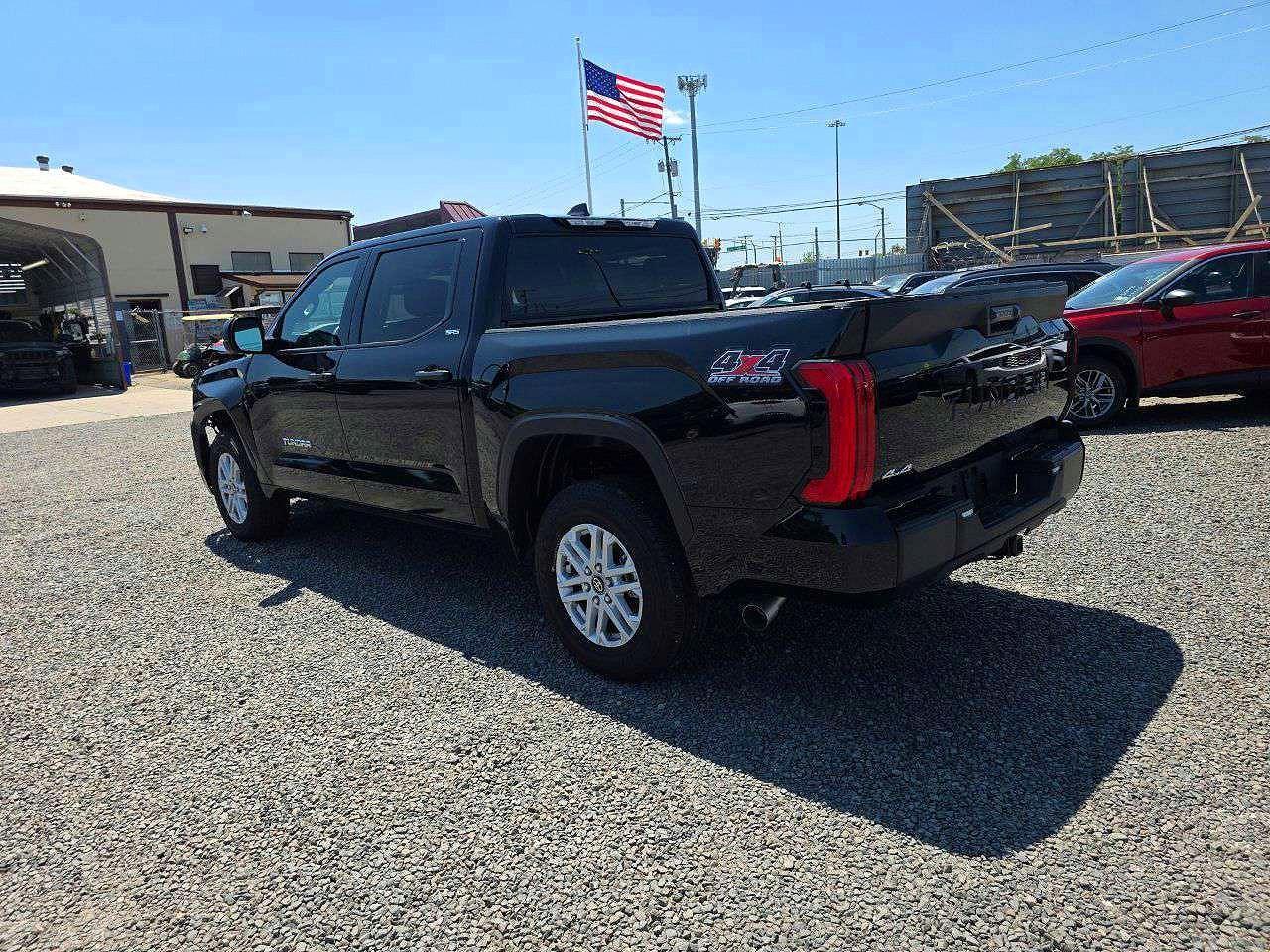 2026 Toyota Tundra Sr5 - Image 2
