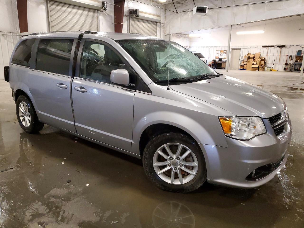 2020 Dodge Grand Caravan Sxt - Image 4