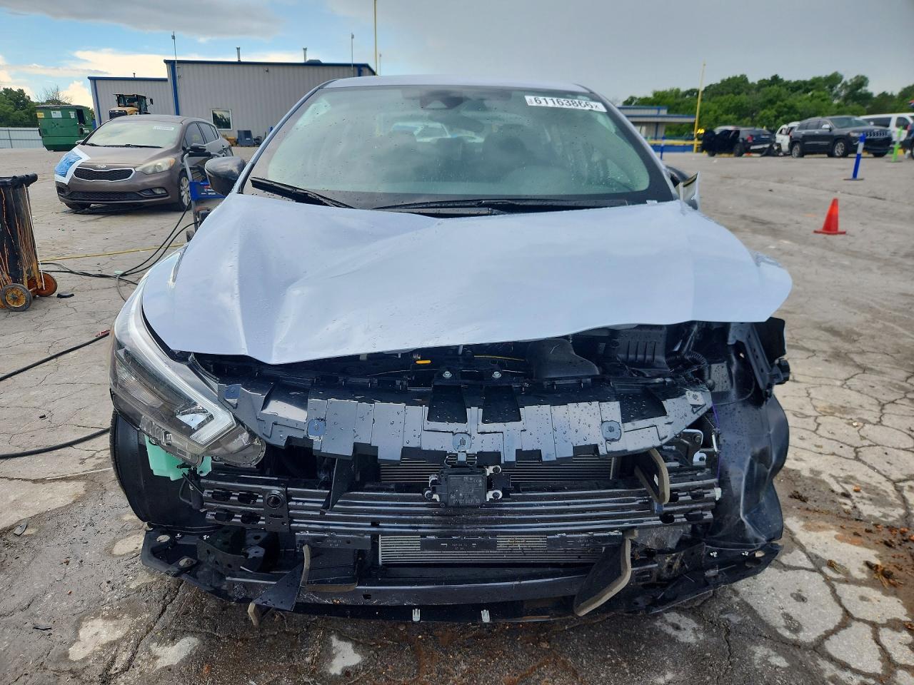2025 Nissan Versa Sr - Фото 5