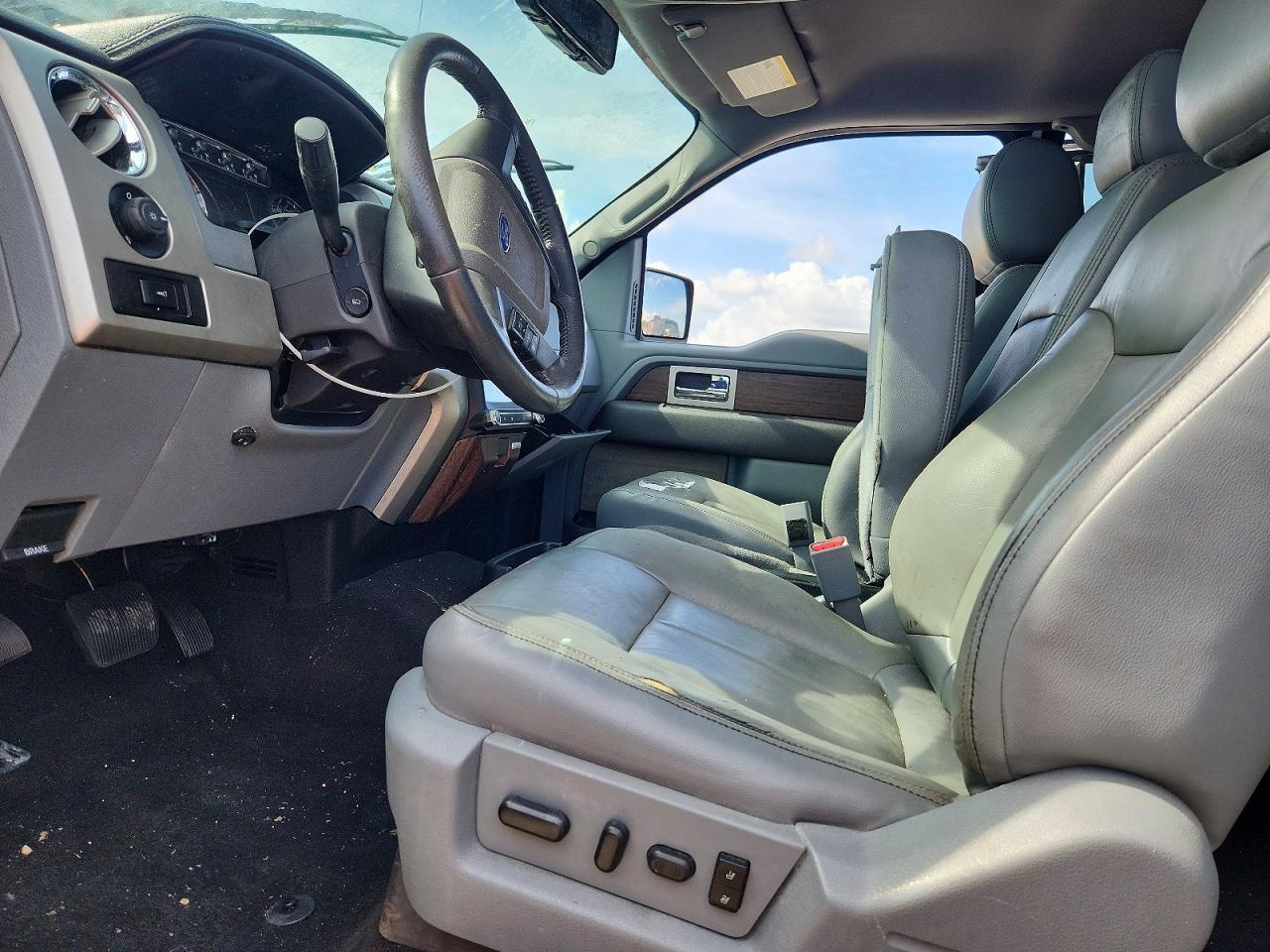2013 Ford F150 Super Cab - Image 7