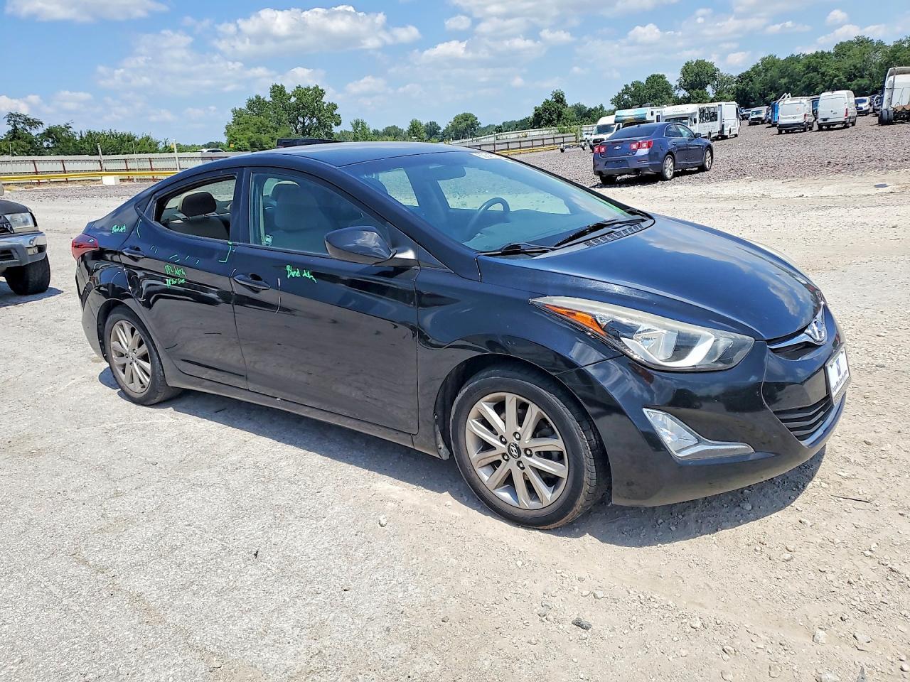 2014 Hyundai Elantra Se - Фото 4