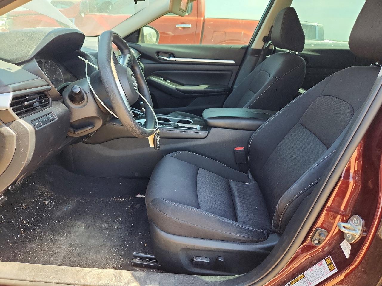 2023 Nissan Altima Sv - Image 7
