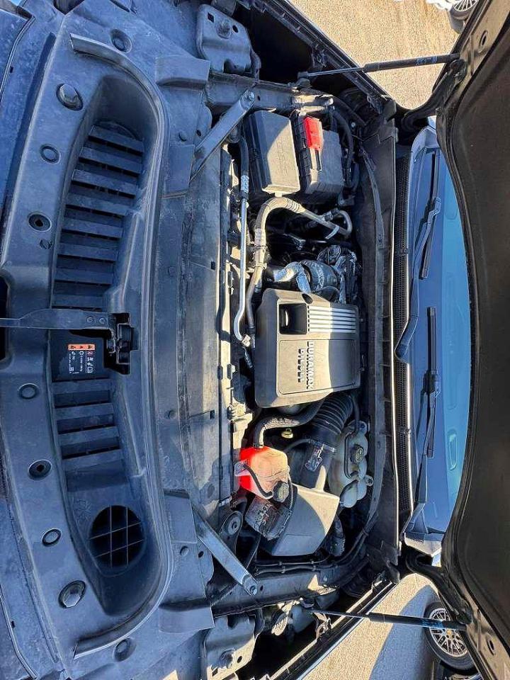 2022 GMC Yukon Xl C1500 Sle - Image 7