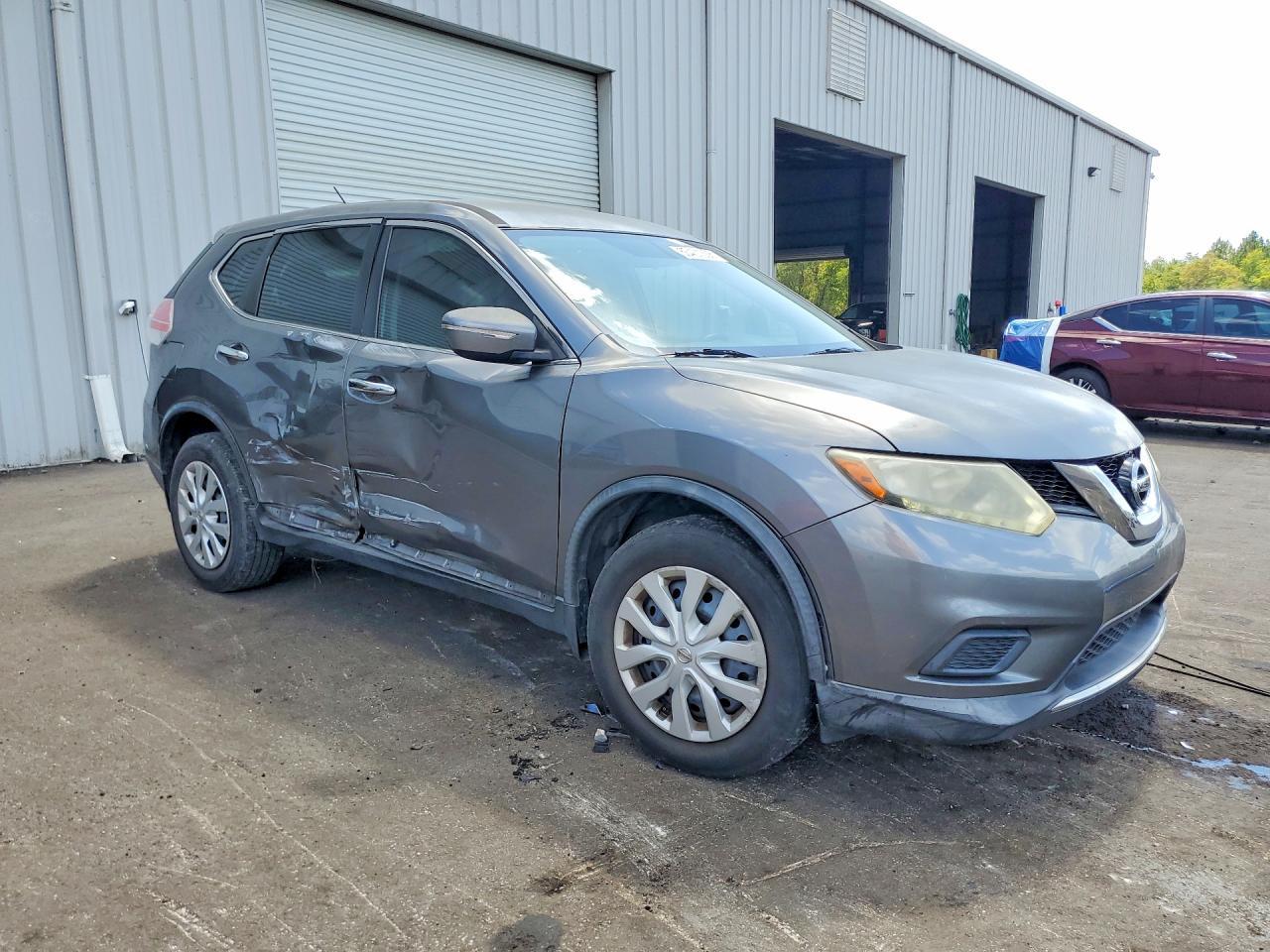 2015 Nissan Rogue S - Фото 4