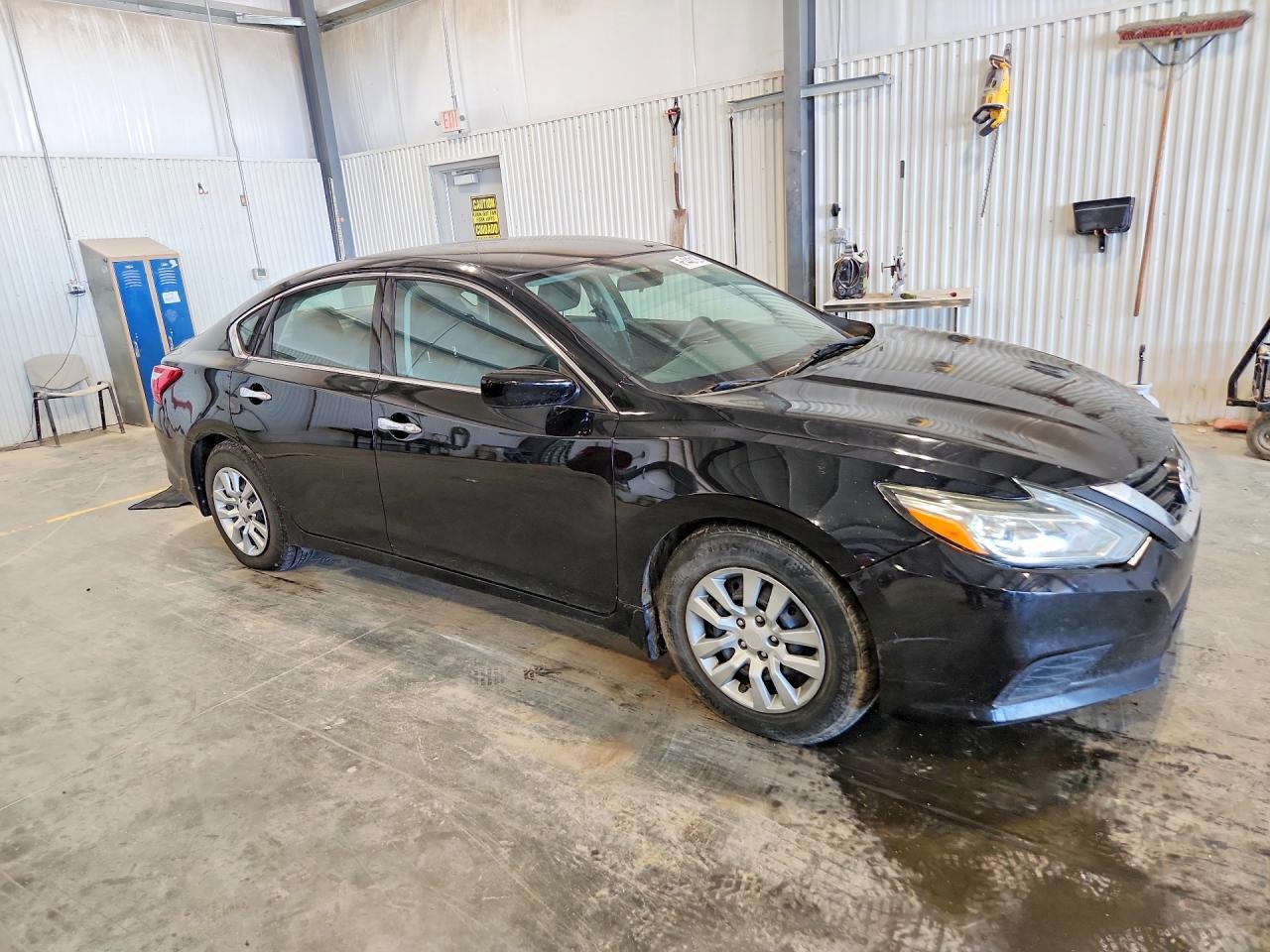 2017 Nissan Altima 2.5 S - Фото 4
