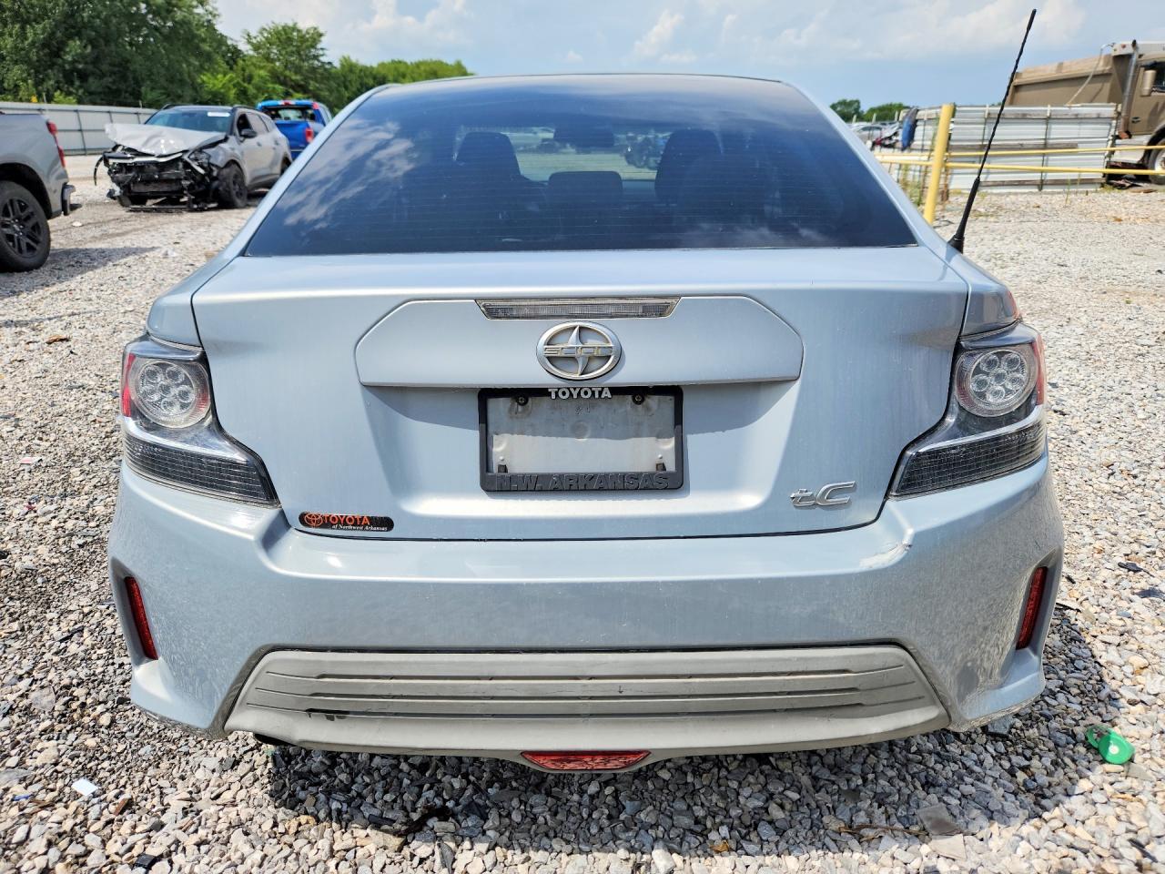 2014 Scion Tc 10 Series - Фото 6