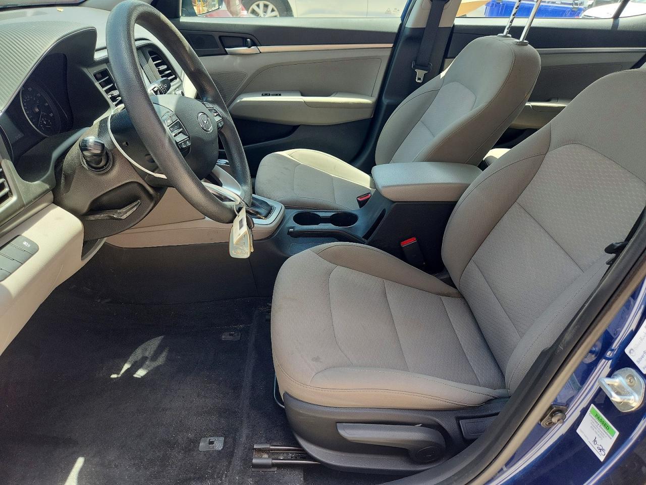 2019 Hyundai Elantra Se - Image 7