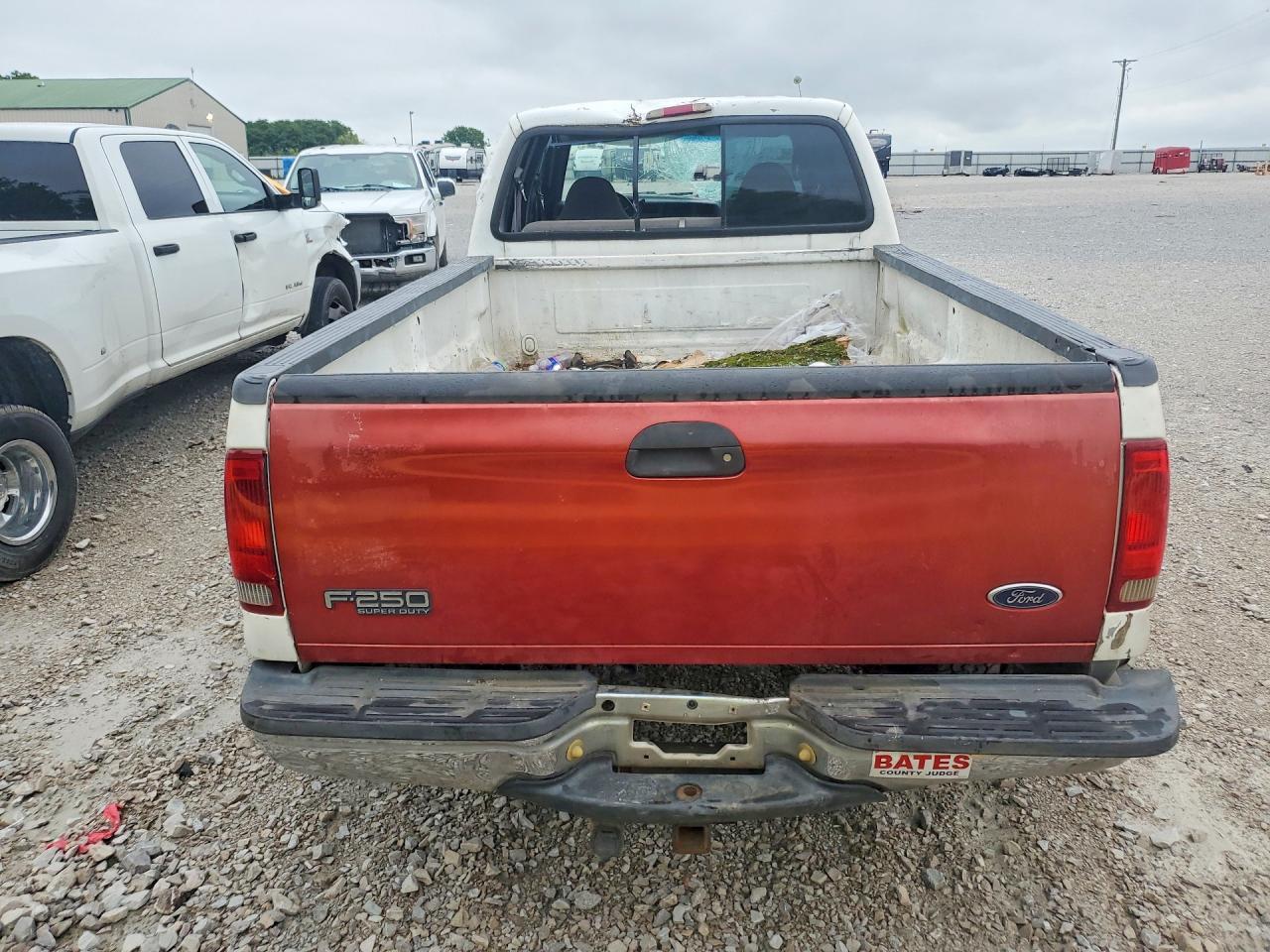 1999 Ford F350 Super Duty - Image 6