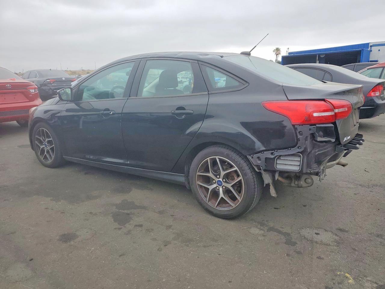 2018 Ford Focus Sel - Image 2