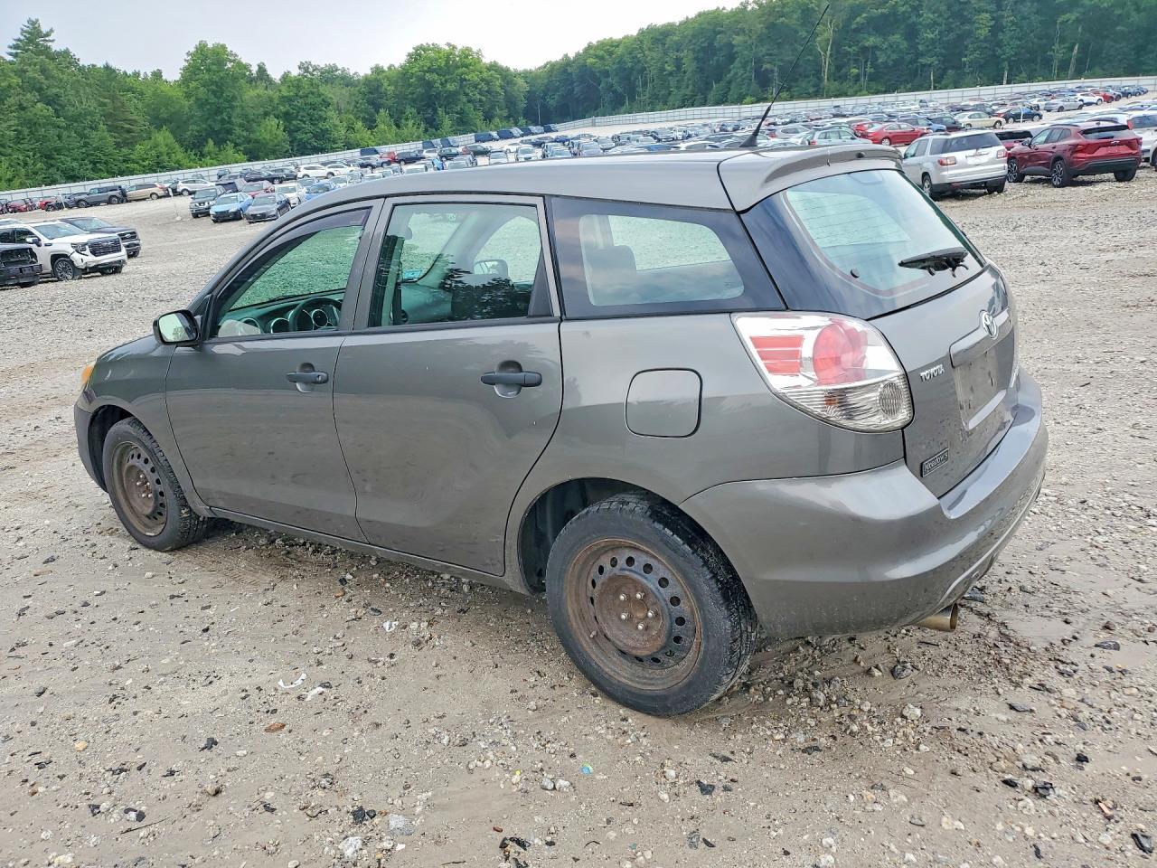 2008 Toyota Matrix Base - Image 2