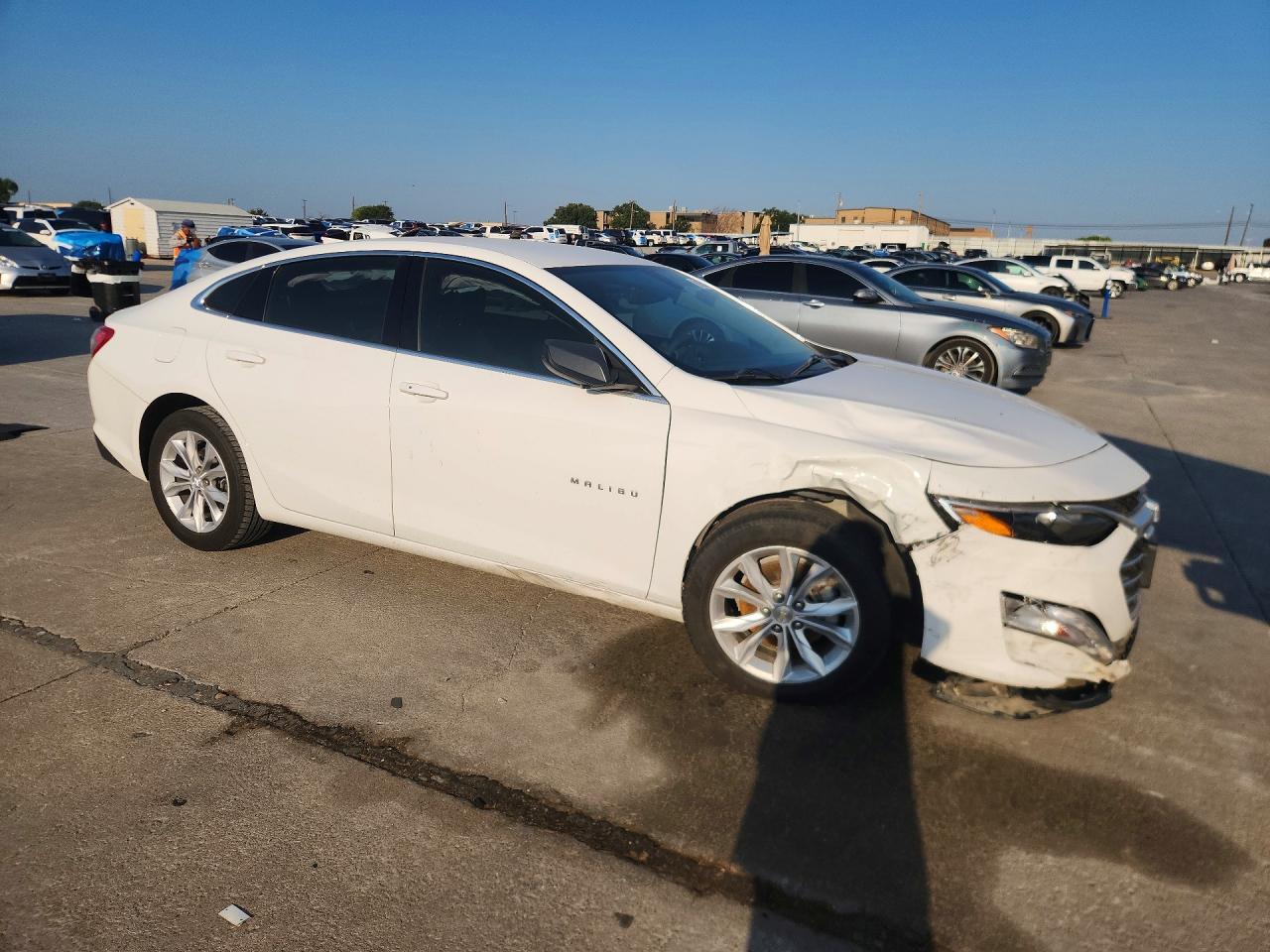 2022 Chevrolet Malibu Lt - Фото 4