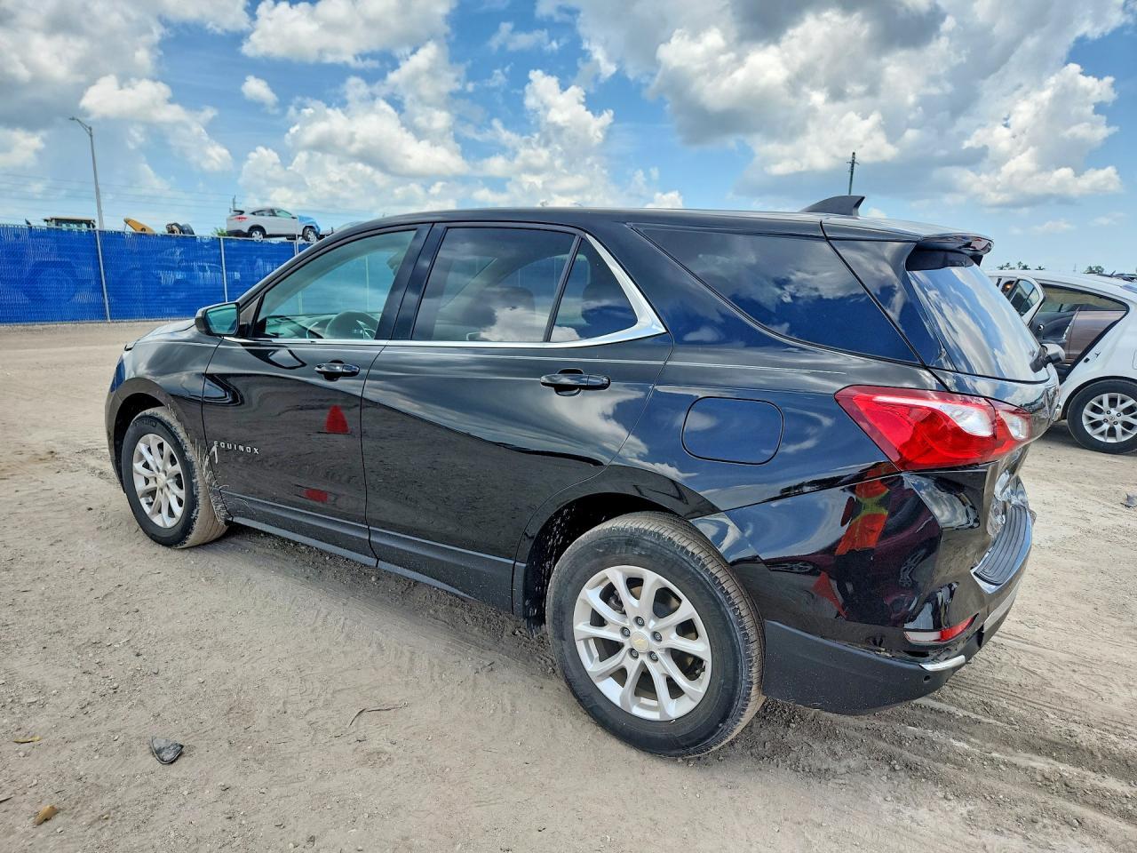 2020 Chevrolet Equinox Lt - Фото 2