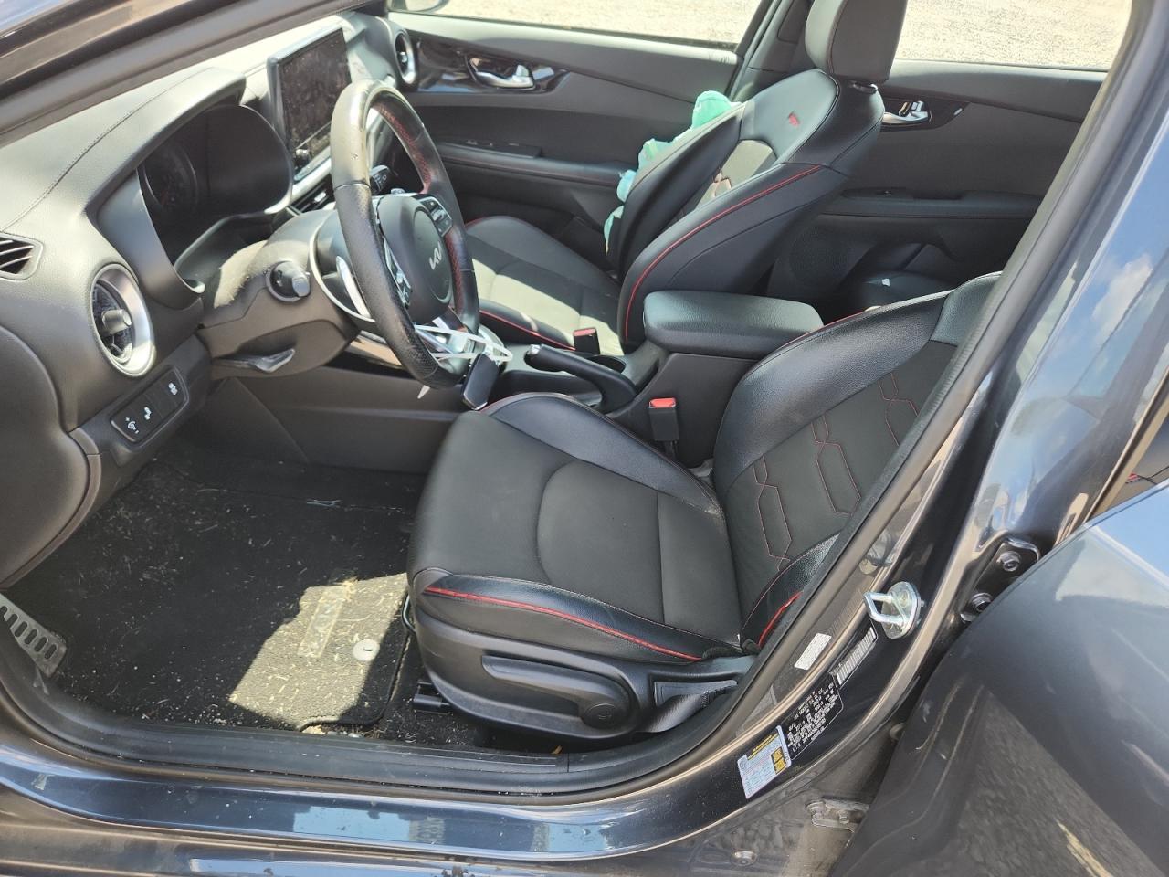 2022 Kia Forte Gt - Image 7