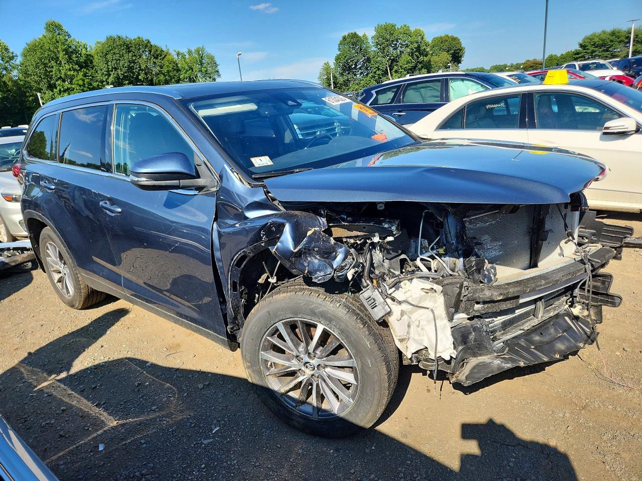 2019 Toyota Highlander Xle - Фото 4