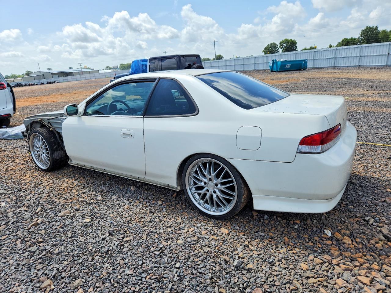 2000 Honda Prelude - Фото 2