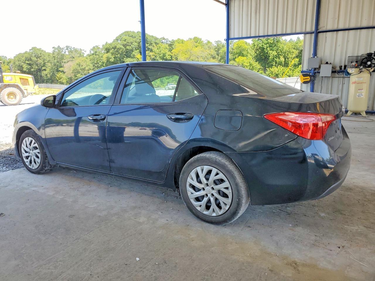 2018 Toyota Corolla Le - Фото 2
