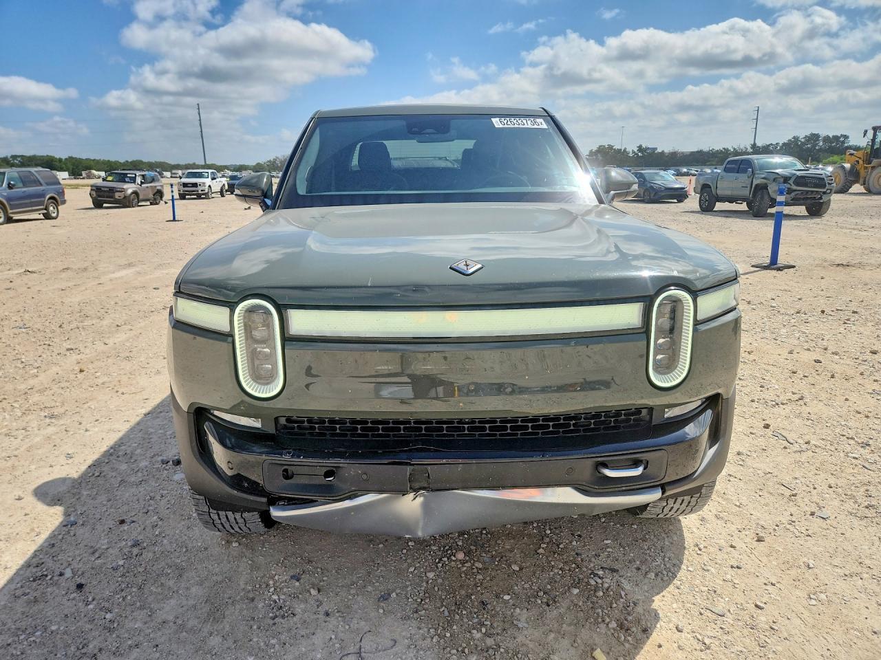 2022 Rivian R1T Launch Edition - Фото 5