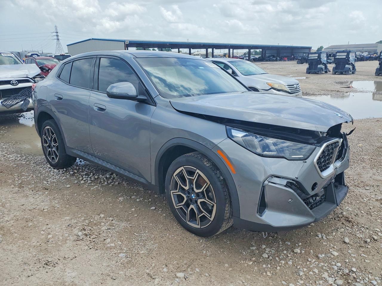 2025 BMW X2 xDrive28I - Фото 4