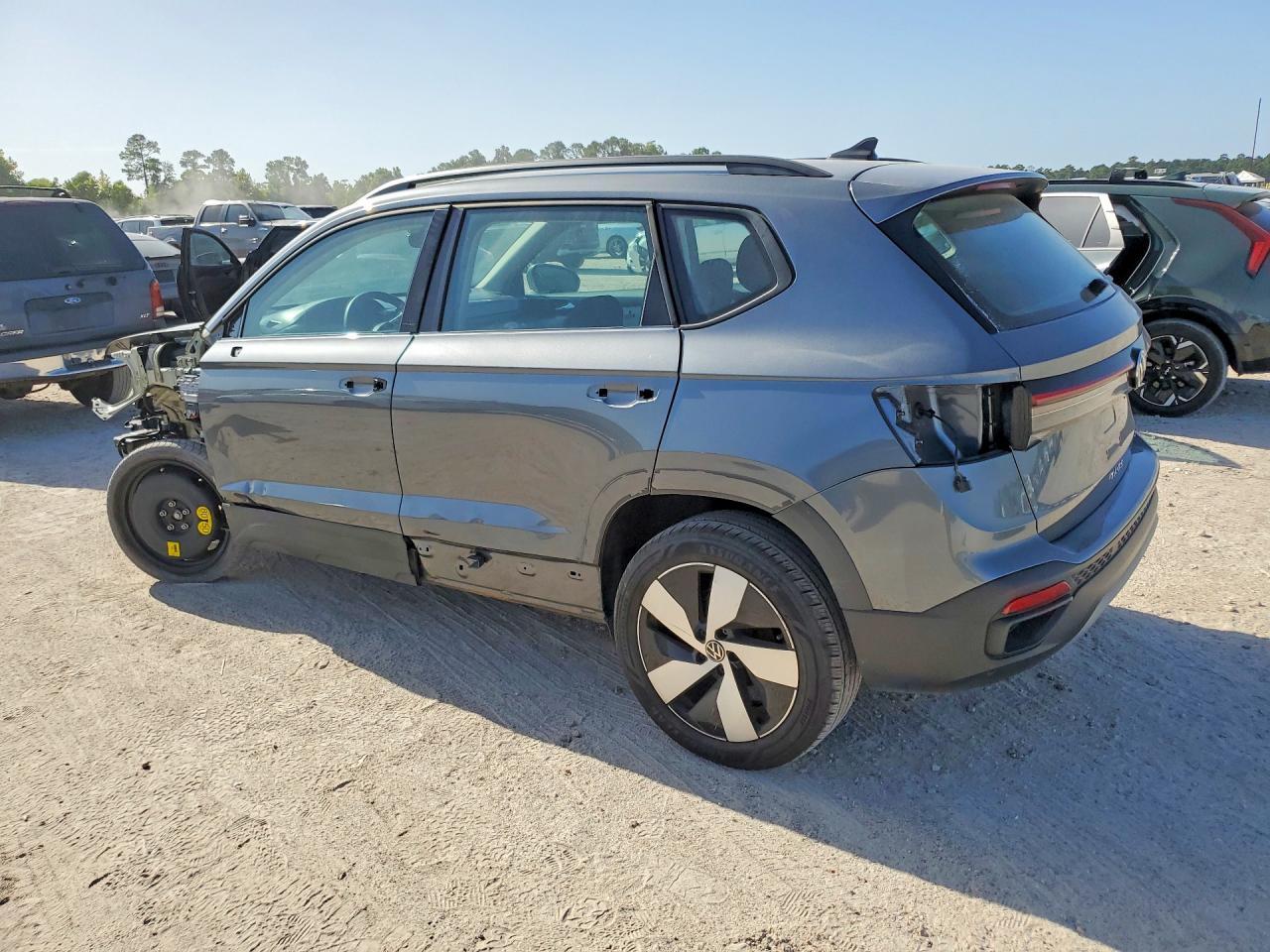 2025 Volkswagen Taos S - Image 2