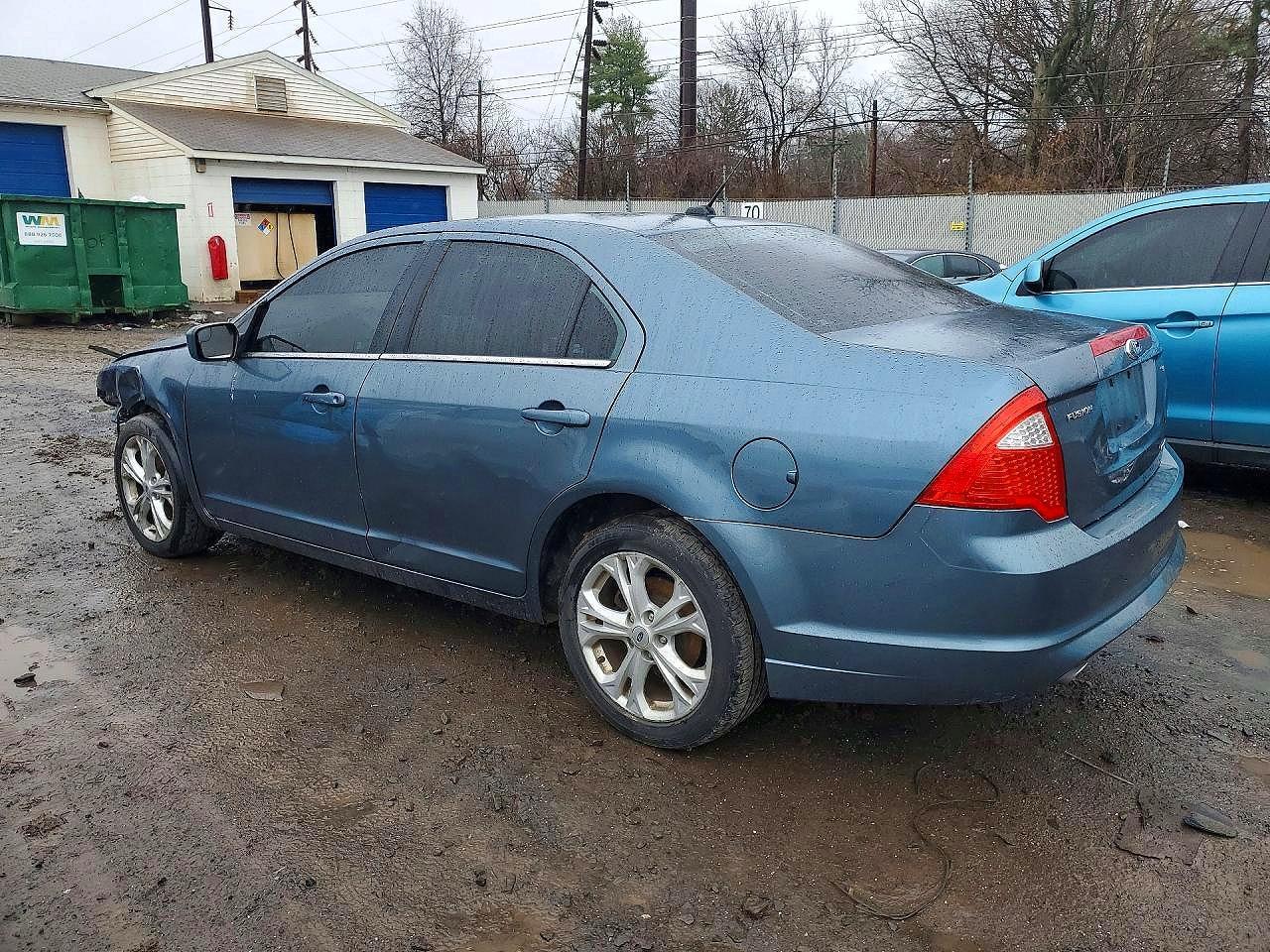 2012 Ford Fusion - Фото 2